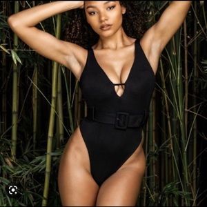 BuffBunny swimsuit Size Small